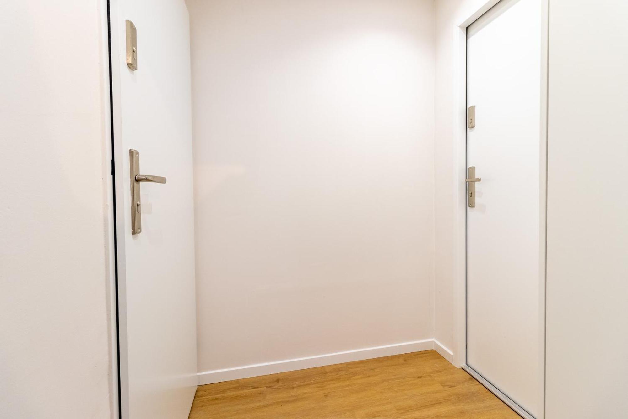 Jasny Apartament W Centrum Miasta 2 Lodz  Ngoại thất bức ảnh
